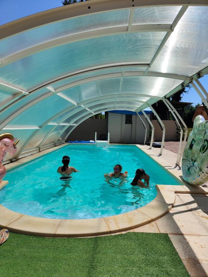 Colette Alain Maxime Bed & Breakfast Lapalisse Bagian luar foto